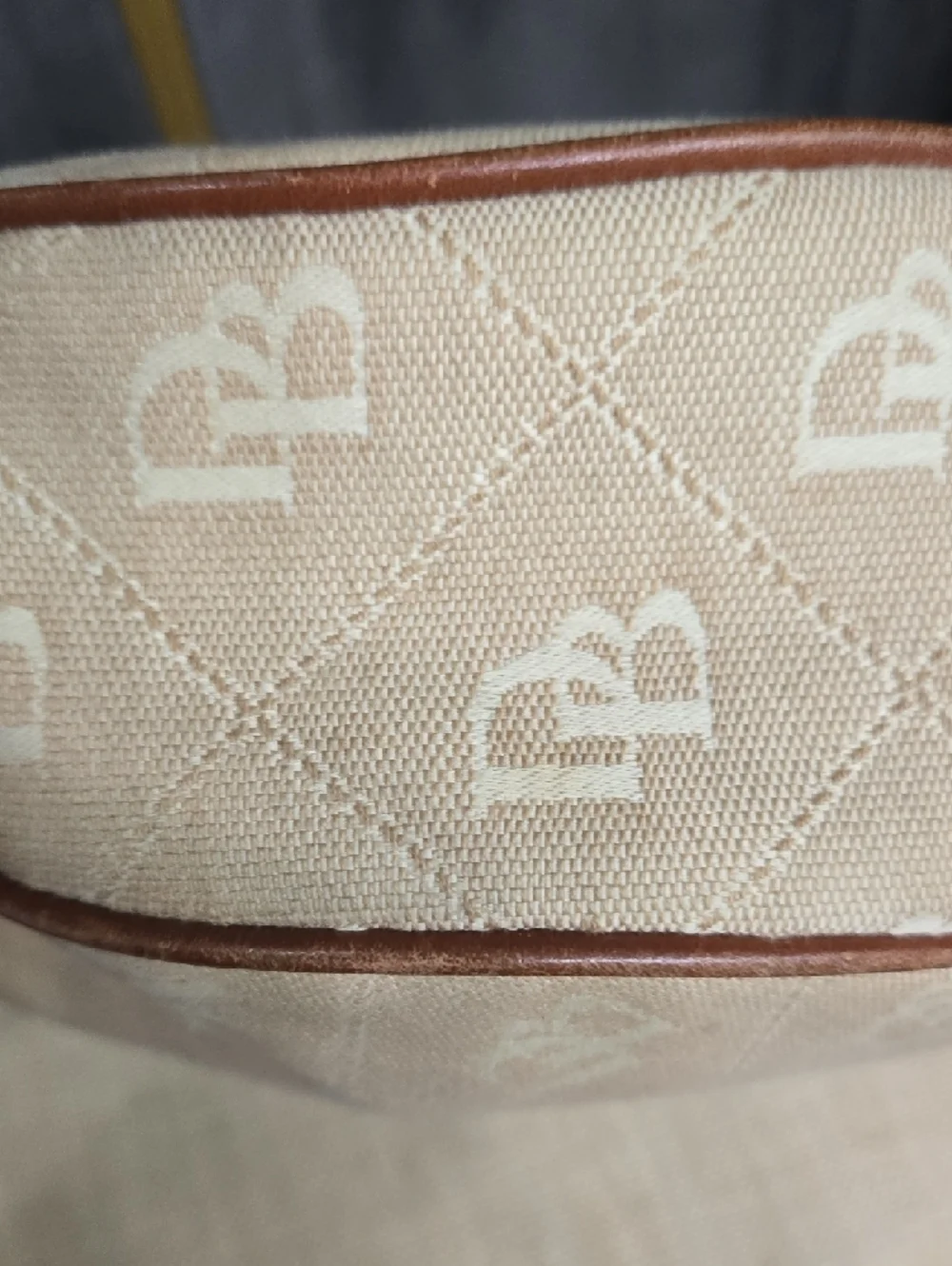 EUC Dooney & Bourke Beige and Brown Crescent Hobo with Orange Logo Charm